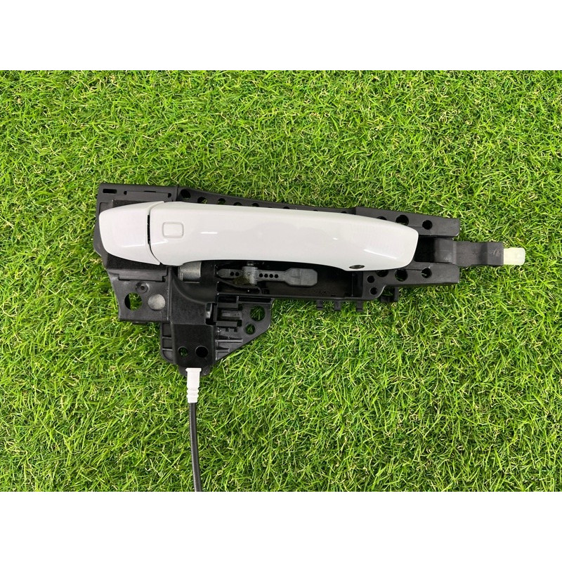 Ручка двери внешняя (кузов и элементы) AUDI Q7 4M 2018 3.0 TFSi 4H0837206GRU