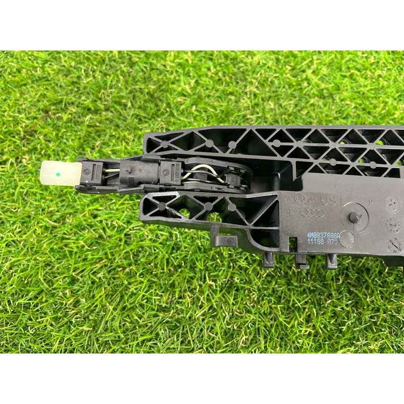 Ручка двери внешняя (кузов и элементы) AUDI Q7 4M 2018 3.0 TFSi 4H0837206GRU