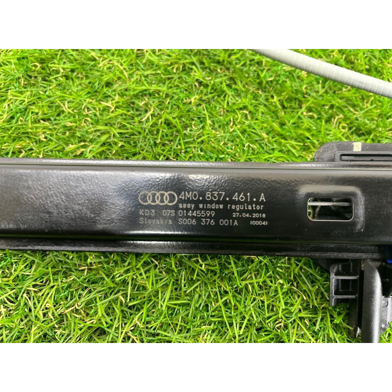 Механизм стеклоподъемника с мотором (кузов и элементы) AUDI Q7 4M 2018 3.0 TFSi 4M0837461A