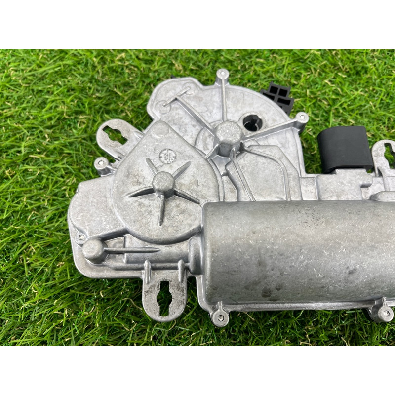 Привод замка багажника (электрика) AUDI Q7 4M 2018 3.0 TFSi 4M0827887C