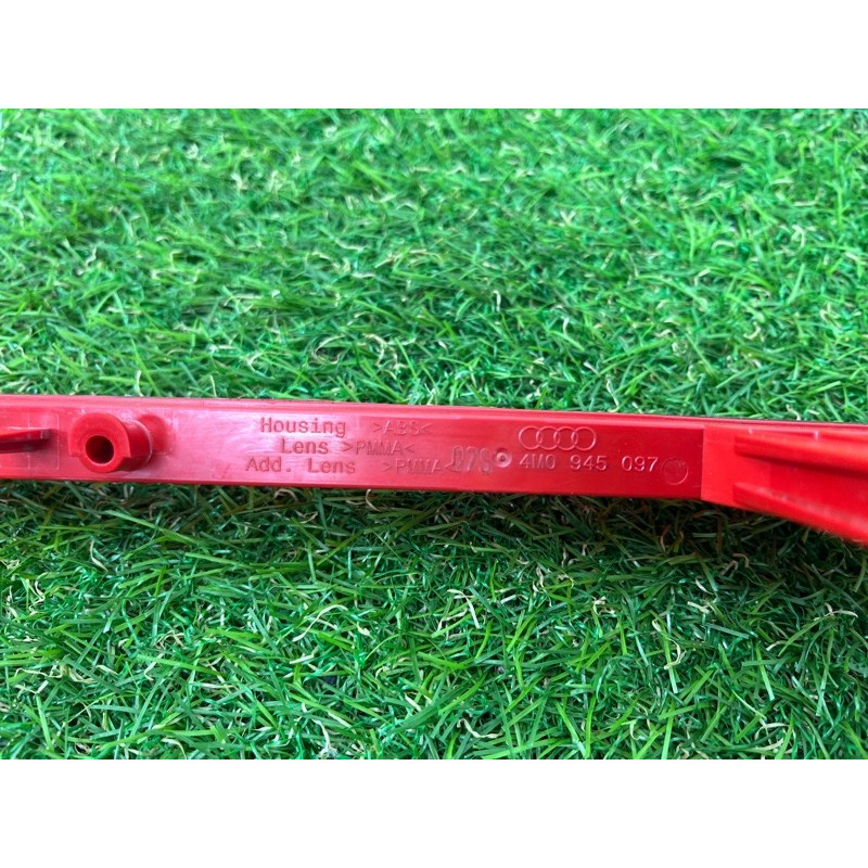 Повторитель стоп сигнала (оптика) AUDI Q7 4M 2018 3.0 TFSi 4M0945097