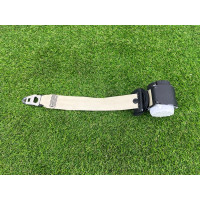 Ремень безопасности