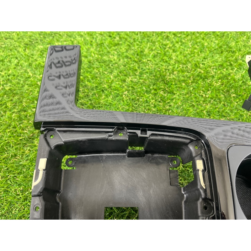 Декоративная накладка центральной консоли (салон) AUDI Q7 4M 2018 3.0 TFSi 4M1864241AHPKW