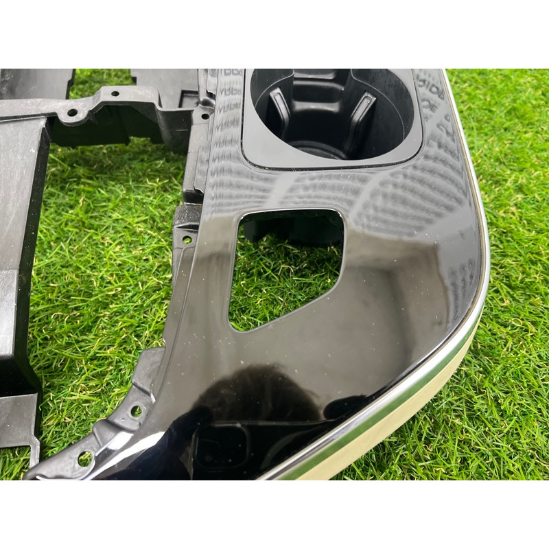 Декоративная накладка центральной консоли (салон) AUDI Q7 4M 2018 3.0 TFSi 4M1864241AHPKW