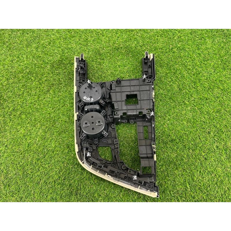 Декоративная накладка центральной консоли (салон) AUDI Q7 4M 2018 3.0 TFSi 4M1864241AHPKW