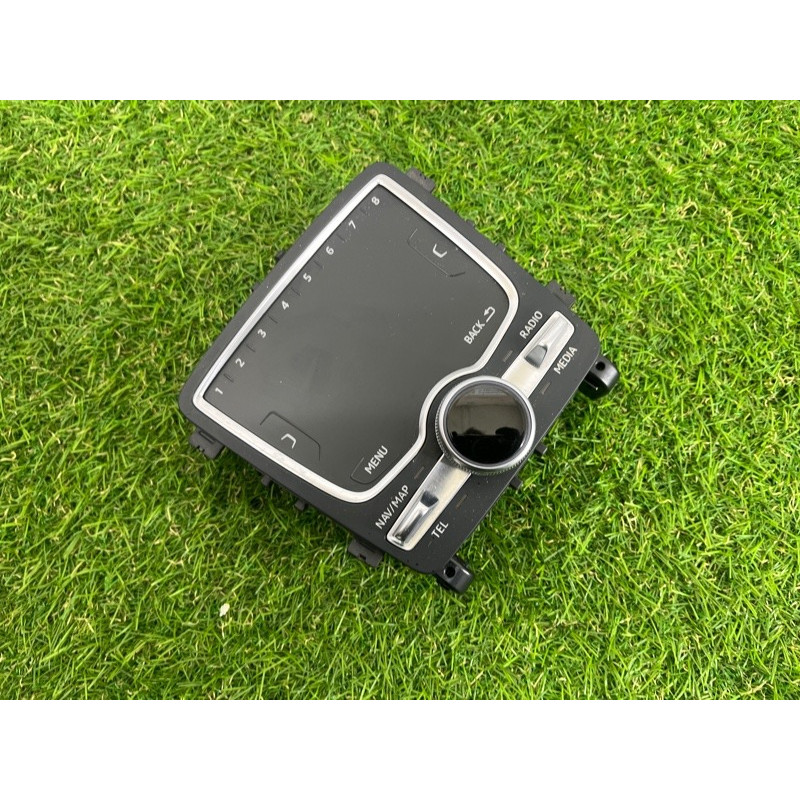 Блок кнопок мультимедиа (электрика / блок управления) AUDI Q7 4M 2018 3.0 TFSi 4M0919615M