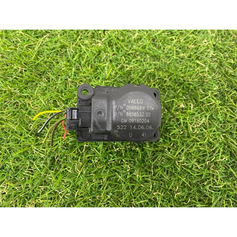 Привод заслонки отопителя (отопление и кондиционирование) Opel Vectra C 2004 2.2 SE 09180204