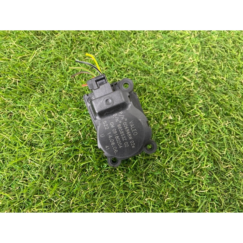 Привод заслонки отопителя (отопление и кондиционирование) Opel Vectra C 2004 2.2 SE 09180204