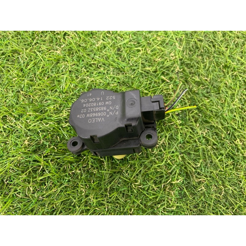 Привод заслонки отопителя (отопление и кондиционирование) Opel Vectra C 2004 2.2 SE 09180204