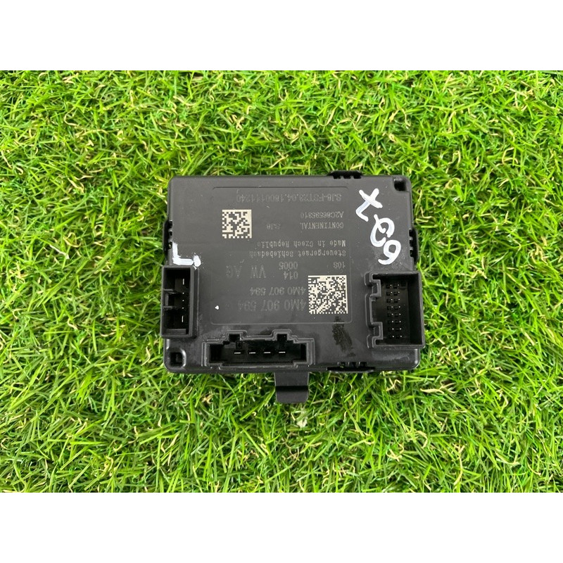 Блок управления люком (электрика / блок управления) AUDI Q7 4M 2018 3.0 TFSi 4M0907594G