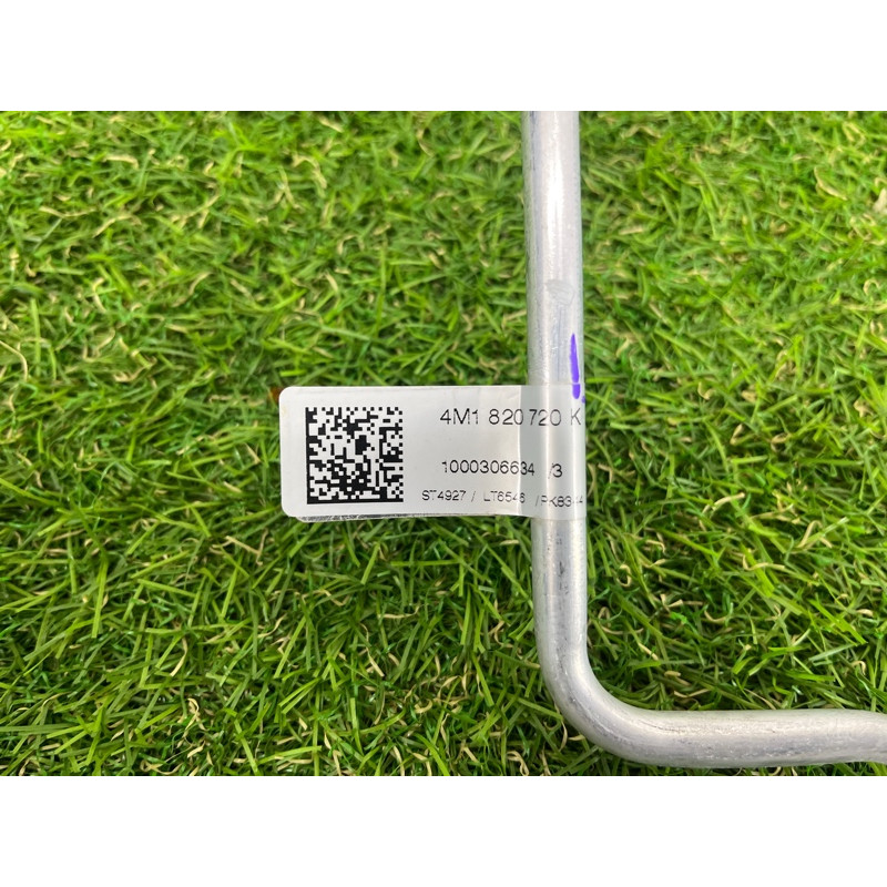 Трубка кондиционера (отопление и кондиционирование) AUDI Q7 4M 2018 3.0 TFSi 4M1820720K