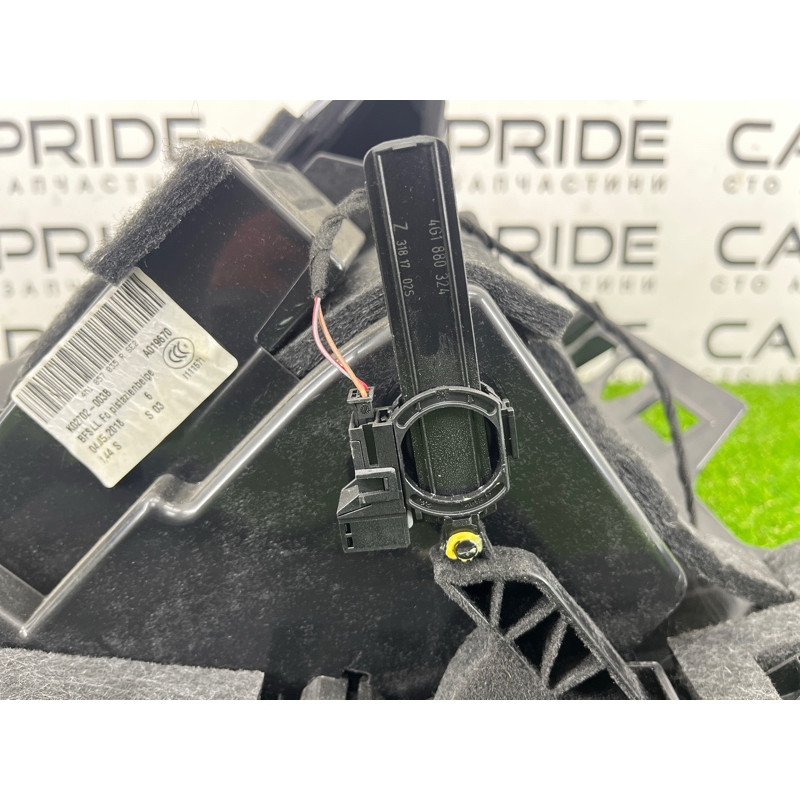 Бардачок (салон) AUDI Q7 4M 2018 3.0 TFSi 4M1857035RSE2