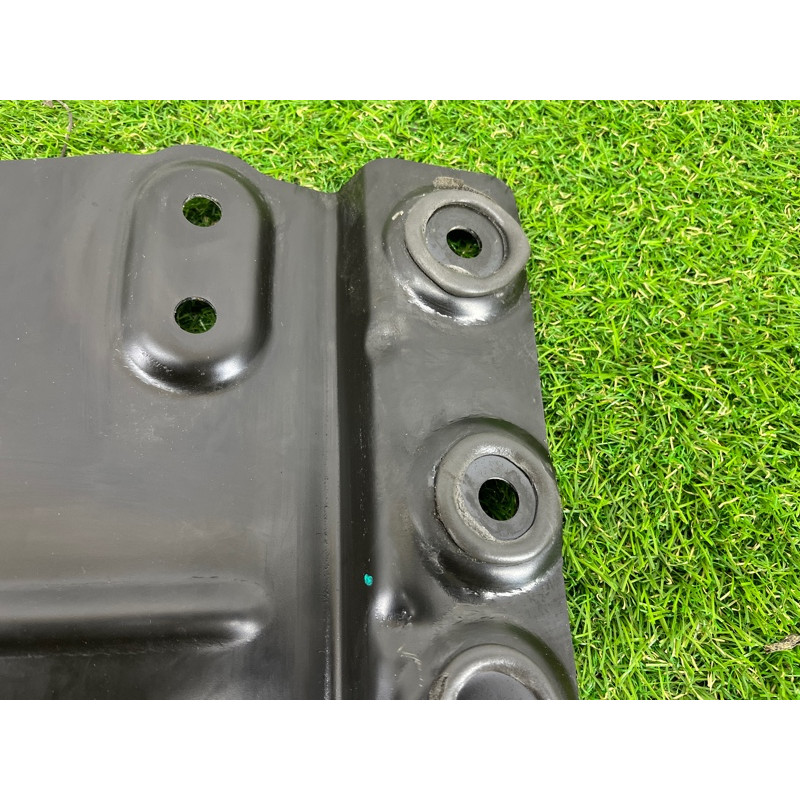 Защита арки (кузов и элементы) AUDI Q7 4M 2018 3.0 TFSi 4M0803597G