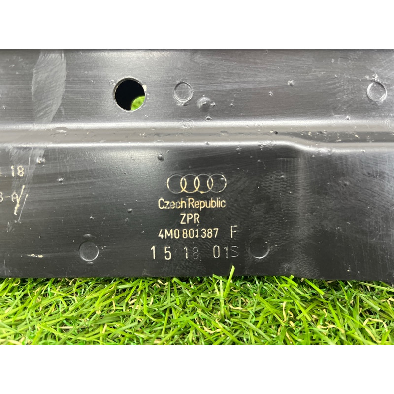 Распорка кузова (кузов и элементы) AUDI Q7 4M 2018 3.0 TFSi 4M0801387F
