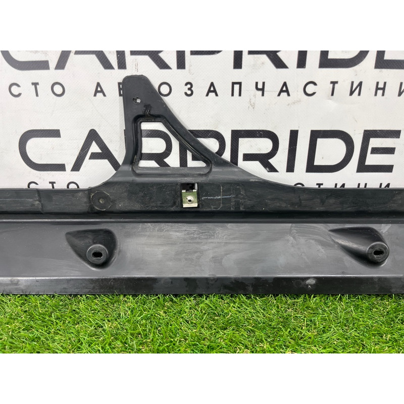 Накладка на порог (кузов и элементы) AUDI Q7 4M 2018 3.0 TFSi 4M0825212F