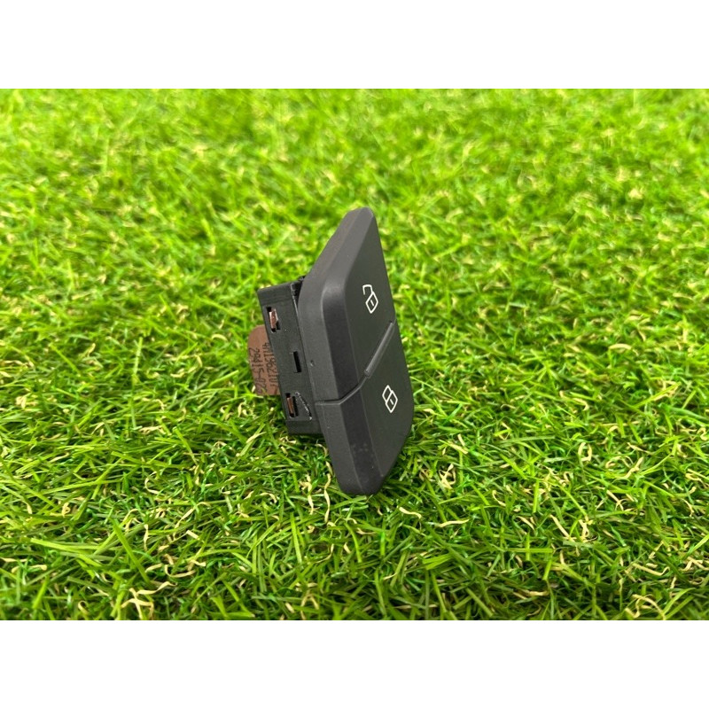 Кнопка блокировки центрального замка (электрика / кнопки) AUDI Q7 4M 2017 3.0 TFSi CREC 4M19621075PR