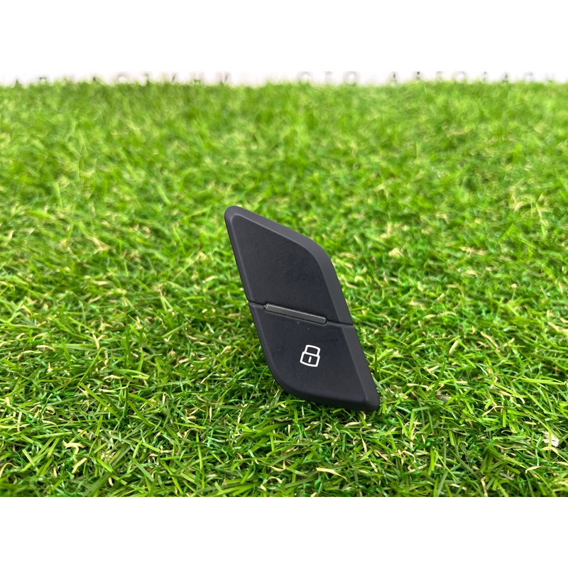 Кнопка блокировки центрального замка (электрика / кнопки) AUDI Q7 4M 2018 3.0 TFSi 4M0962108C5PR