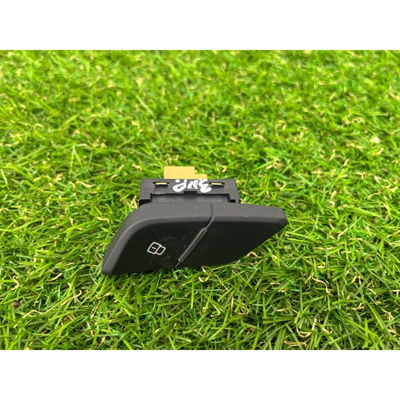 Кнопка блокировки центрального замка (электрика / кнопки) AUDI Q7 4M 2018 3.0 TFSi 4M0962108C5PR