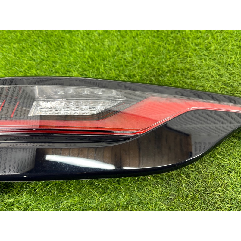 Задний фонарь (оптика) LAND ROVER Range Rover Velar L560 2019 LR111107