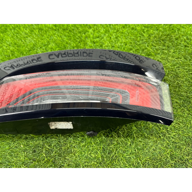 Задний фонарь (оптика) LAND ROVER Range Rover Velar L560 2019 LR111107