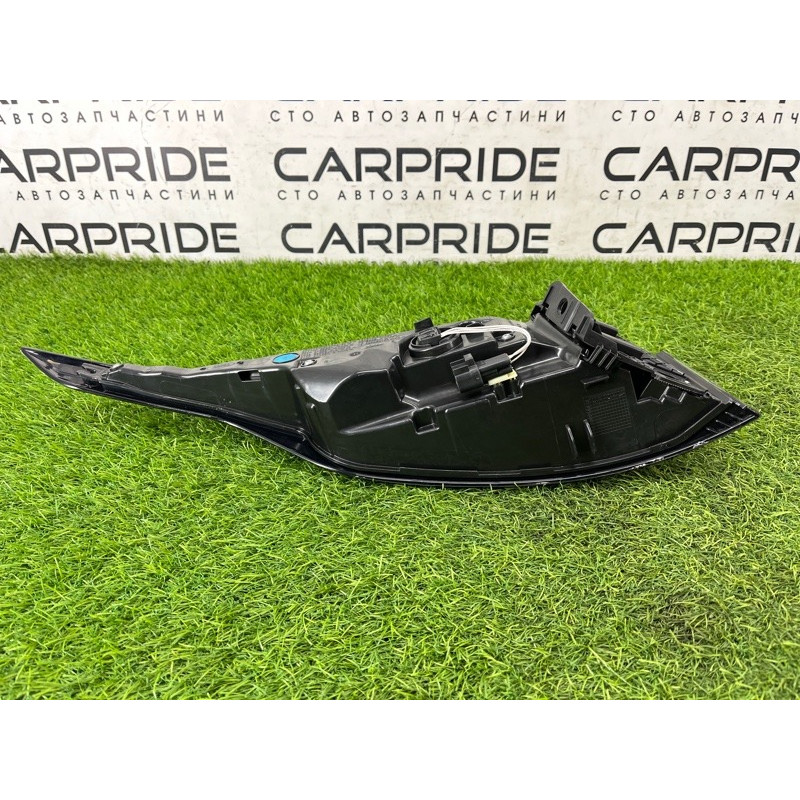 Задний фонарь (оптика) LAND ROVER Range Rover Velar L560 2019 LR111107