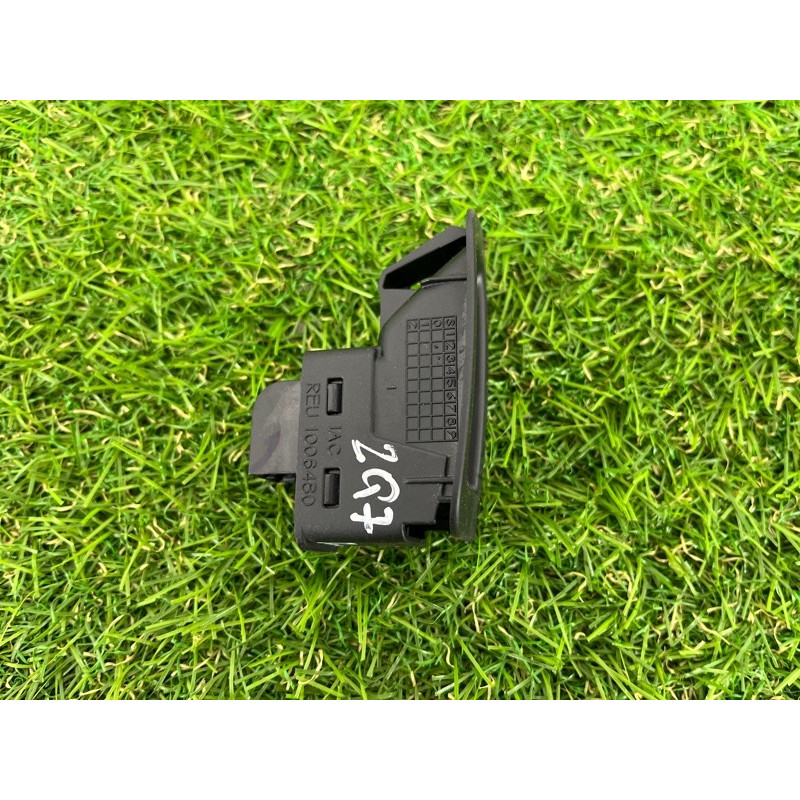 Кнопка открывания крышки багажника (электрика / кнопки) AUDI Q7 4M 2018 3.0 TFSi 4M0959831A5PR