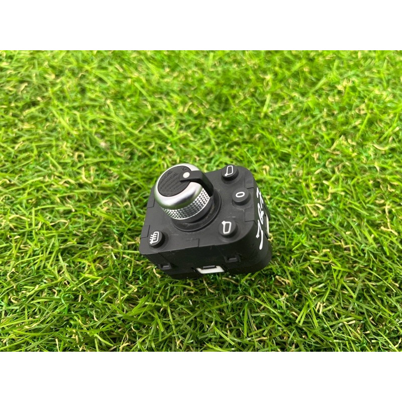 Кнопка регулировки зеркала (электрика / кнопки) AUDI Q7 4M 2018 3.0 TFSi 4M0959565Q