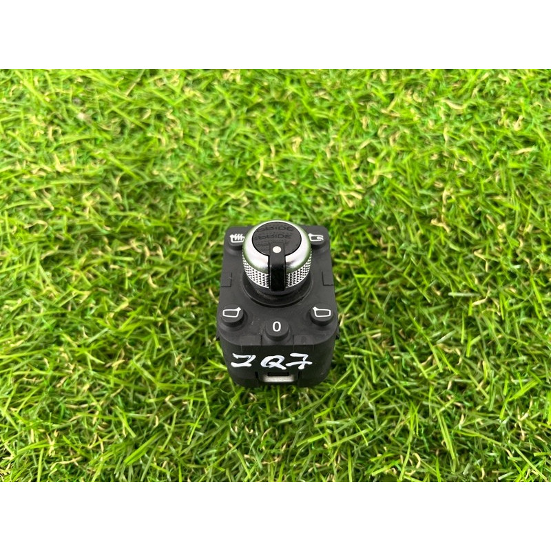 Кнопка регулировки зеркала (электрика / кнопки) AUDI Q7 4M 2018 3.0 TFSi 4M0959565Q