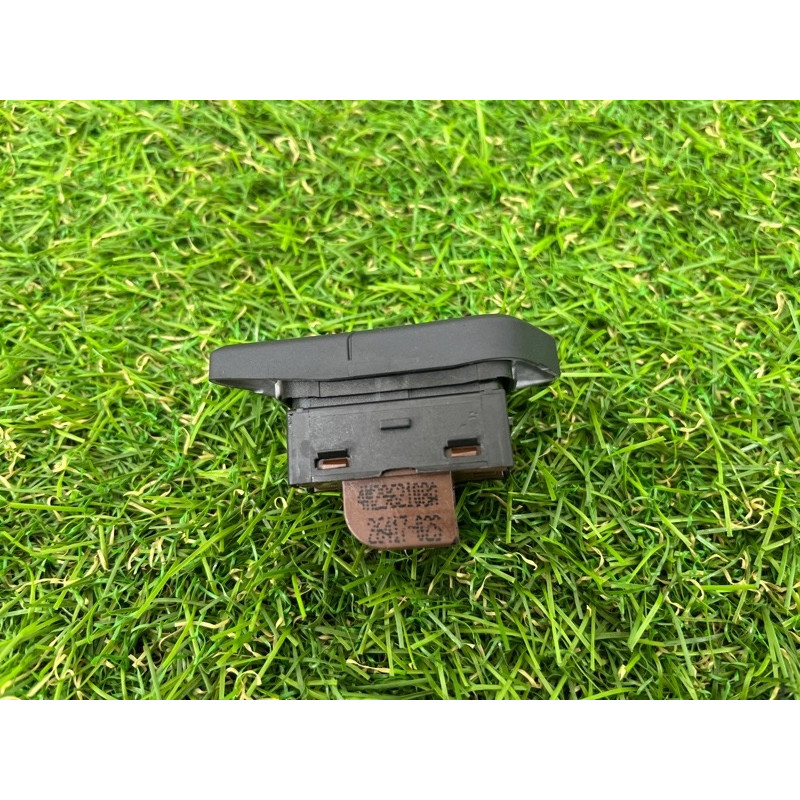 Кнопка блокировки центрального замка (электрика / кнопки) AUDI Q7 4M 2018 3.0 TFSi 4M2962108A5PR