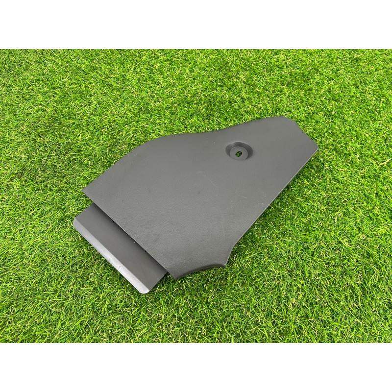 Накладка центральной консоли (салон) Hyundai Ioniq AE 2021 1.6 Hybrid 84630G2000T9Y