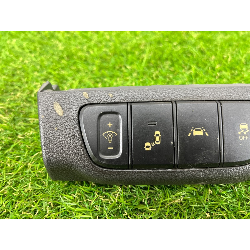 Блок кнопок (электрика / кнопки) Hyundai Ioniq AE 2021 1.6 Hybrid 93700G2AC0T9Y