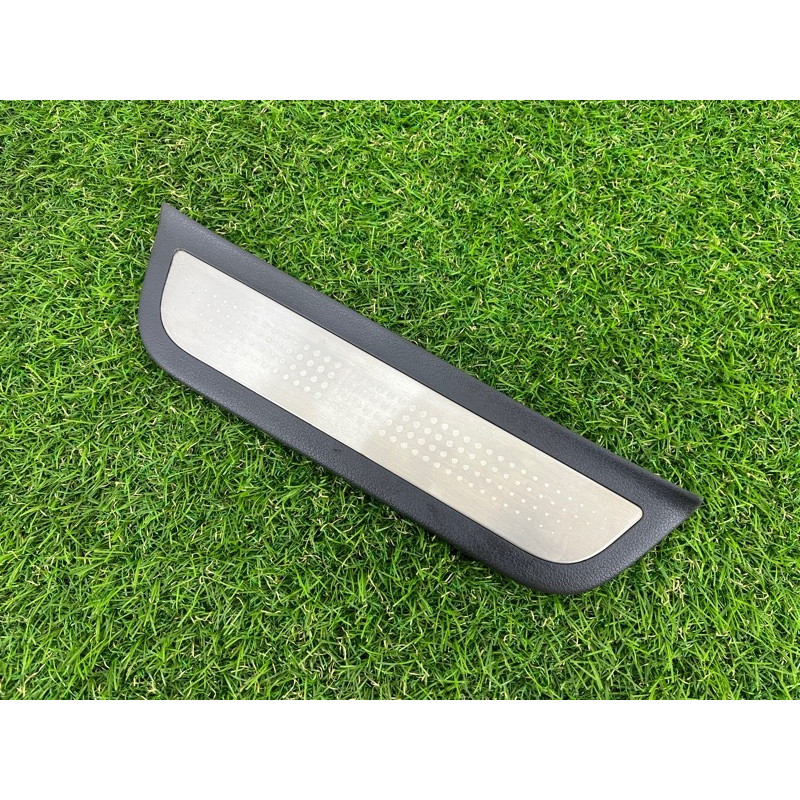 Накладка на порог (кузов и элементы) Hyundai Ioniq AE 2021 1.6 Hybrid 85877G2550T9Y