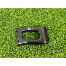 Кронштейн впускного коллектора