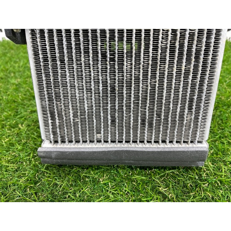 Испаритель кондиционера (отопление и кондиционирование) AUDI Q7 4M 2018 3.0 TFSi 4M0820105