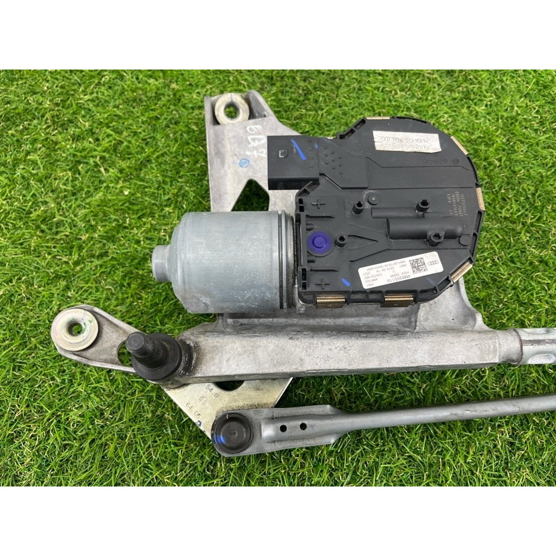 Трапеция дворников (кузов и элементы) AUDI Q7 4M 2018 3.0 TFSi 4M8955023