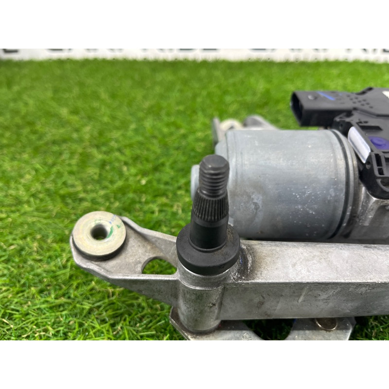 Трапеция дворников (кузов и элементы) AUDI Q7 4M 2018 3.0 TFSi 4M8955023