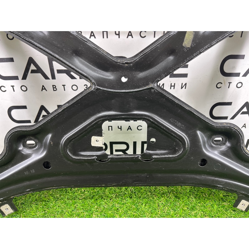 Распорка переднего подрамника (подвеска) AUDI Q7 4M 2018 3.0 TFSi 4M1399345C