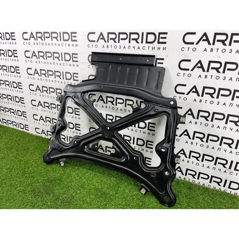 Распорка переднего подрамника (подвеска) AUDI Q7 4M 2018 3.0 TFSi 4M1399345C