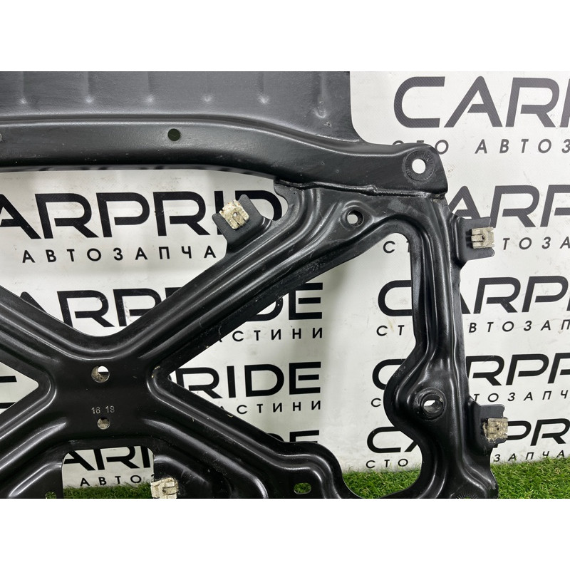 Распорка переднего подрамника (подвеска) AUDI Q7 4M 2018 3.0 TFSi 4M1399345C