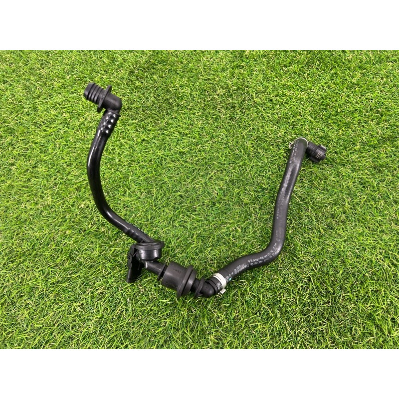 Вакуумная трубка (двигатель и элементы) AUDI Q7 4M 2018 3.0 TFSi 4M1611931E