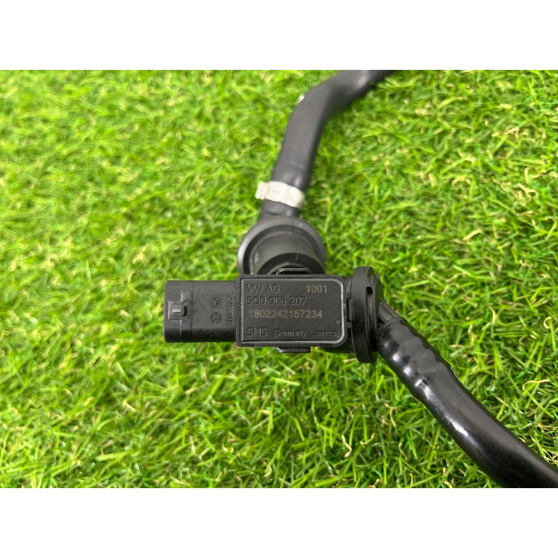 Вакуумная трубка (двигатель и элементы) AUDI Q7 4M 2018 3.0 TFSi 4M1611931E