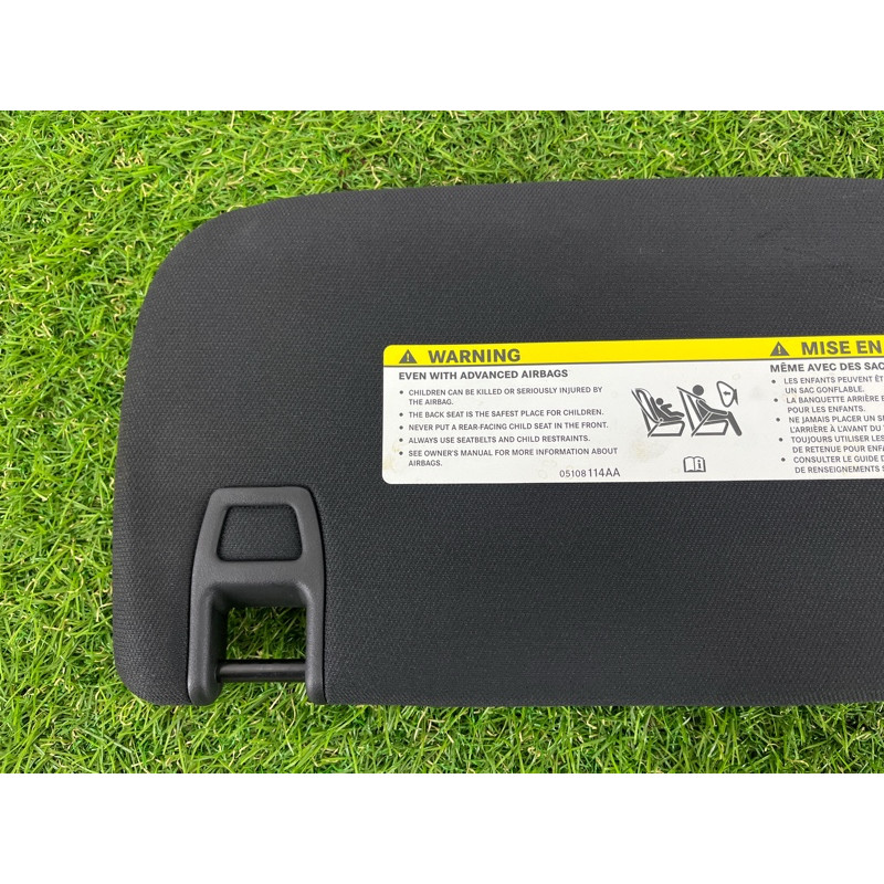 Козырек солнцезащитный (салон) Jeep Grand Cherokee WK2 2016 3.6 1LS27DX9AF