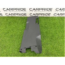 Обшивка стойки центральная