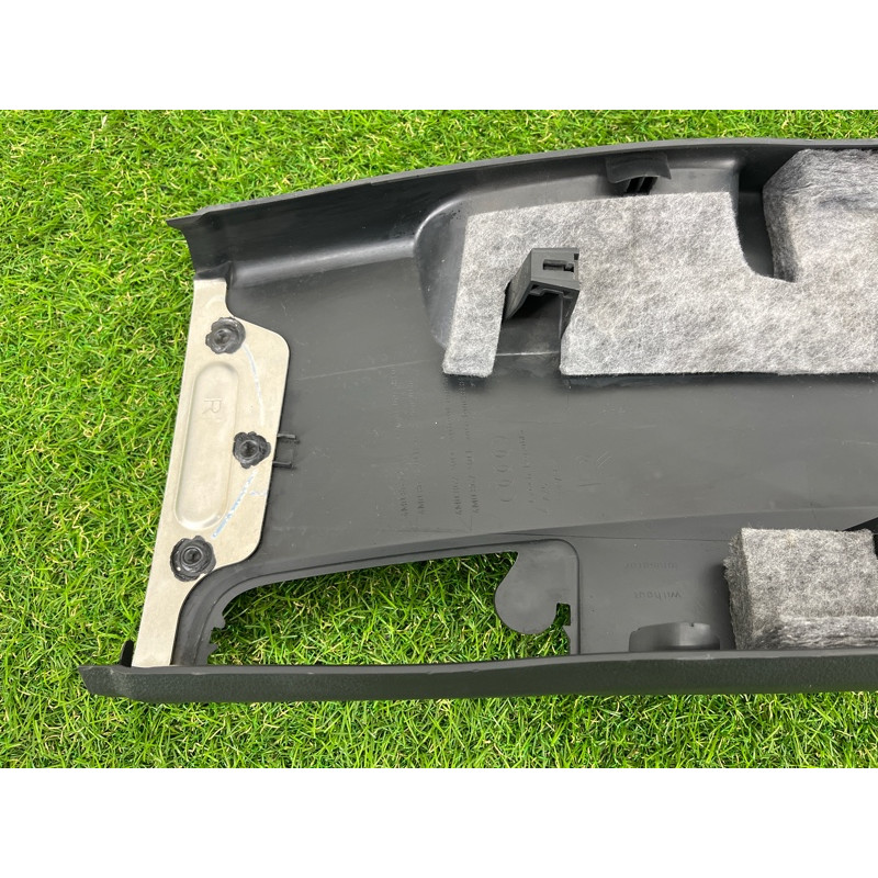 Обшивка стойки центральная (салон) AUDI Q7 4M 2017 3.0 TFSi CREC 4M0867240F4PK