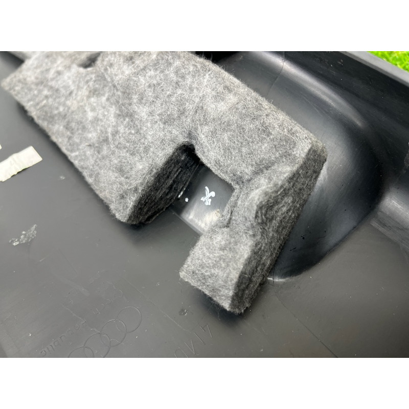 Обшивка стойки центральная (салон) AUDI Q7 4M 2017 3.0 TFSi CREC 4M0867239D4PK