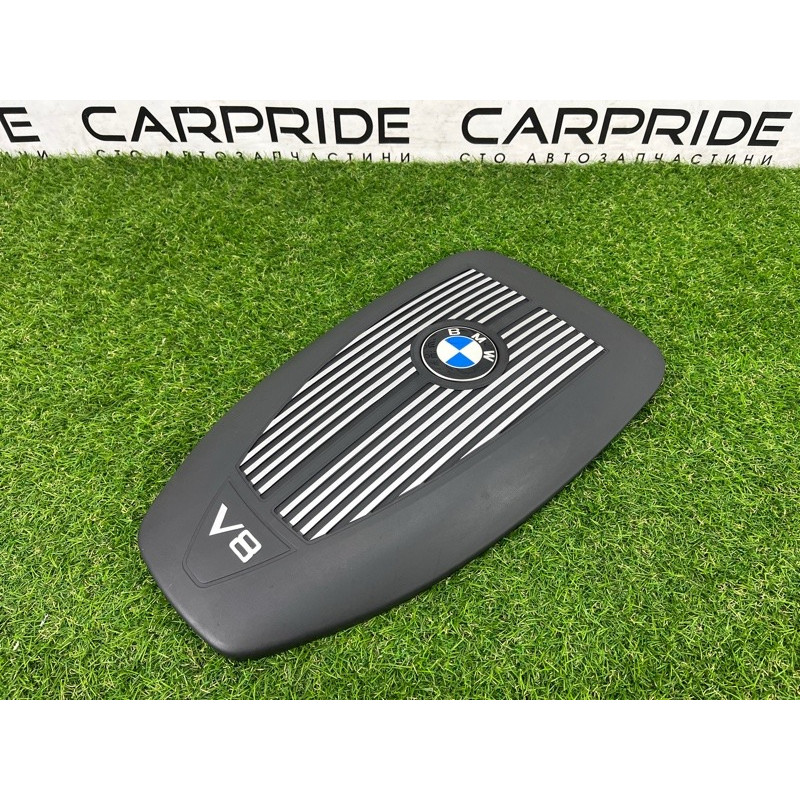 Декоративная крышка двигателя (двигатель и элементы) BMW X5 E70 2008 4.8 N62/TU 13717548904