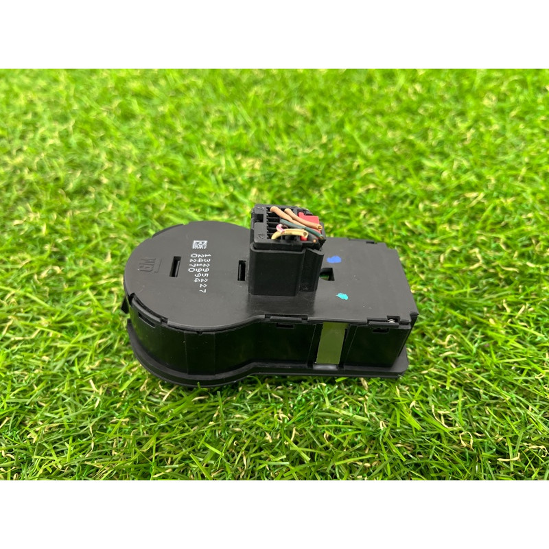 Переключатель света (электрика) CHEVROLET Cruze J300 2011 1.4 22901652