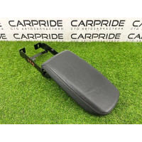 Подлокотник