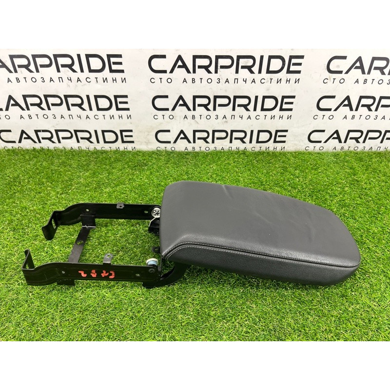 Подлокотник (салон) BMW X3 F25 2012 3.0 51169204246
