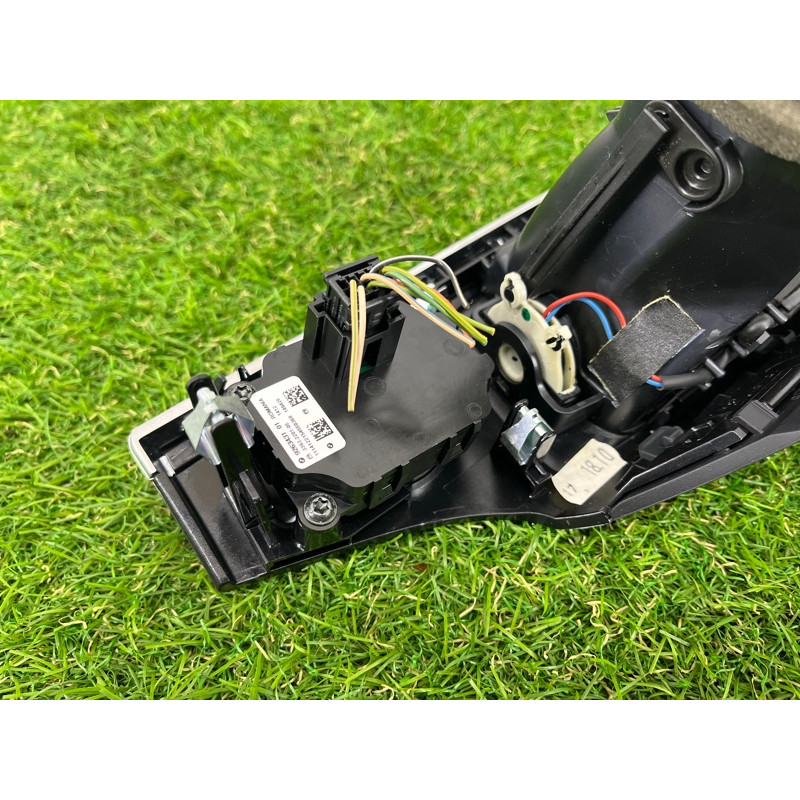 Центральный дефлектор салона (салон) BMW X3 F25 2012 3.0 64229184743